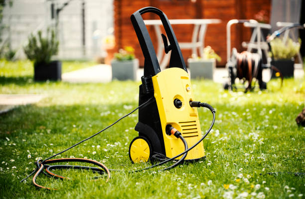 Best Animal Enclosure Cleaning  in Belgrade, MT